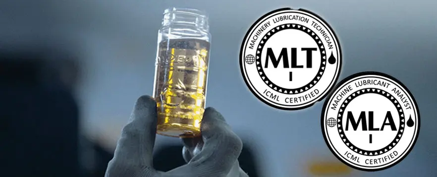 Hand mit Handschuh hält Ölgefäß – Bild zum MLA/MLT 1 Zertifikatskurs