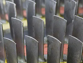 Monitor, maintain and analyse turbine oils